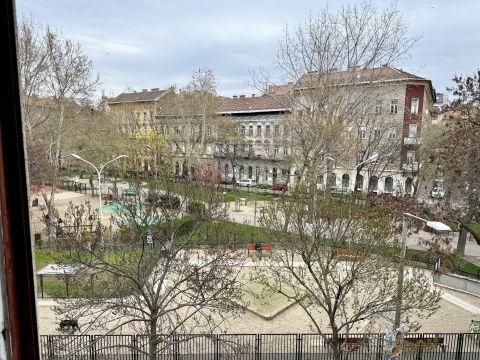 Eladó Lakás 1077 Budapest 7. kerület 