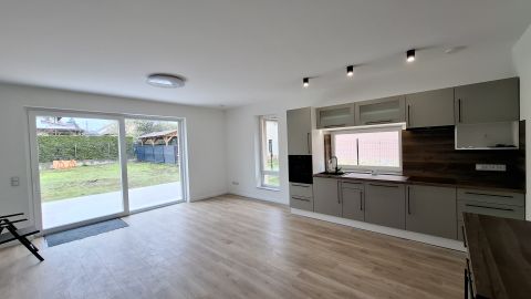 Eladó Ház 1163 Budapest 16. kerület 