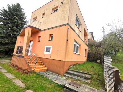 Eladó Ház 2541 Lábatlan  