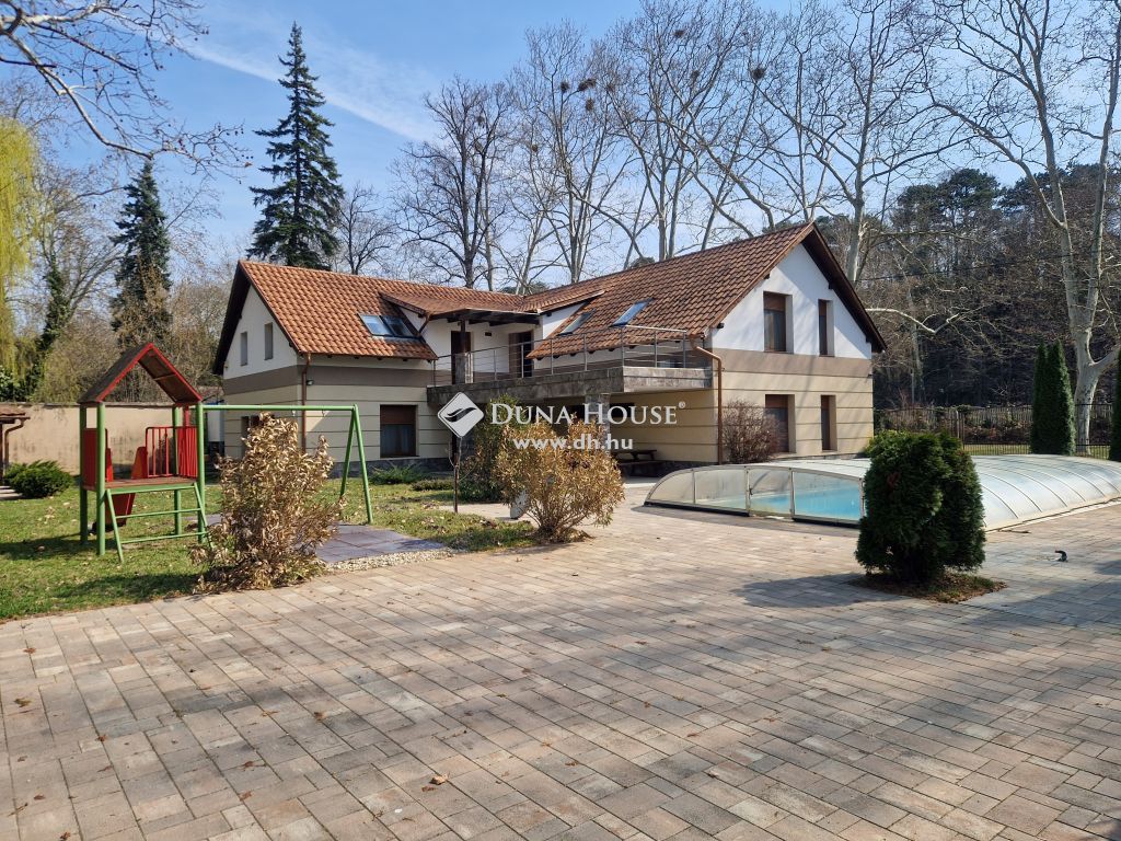 8636 Balatonszemes , Balatonparttól 150 méterre — 1/29