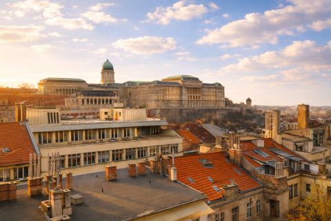 Eladó Lakás 1016 Budapest 1. kerület 