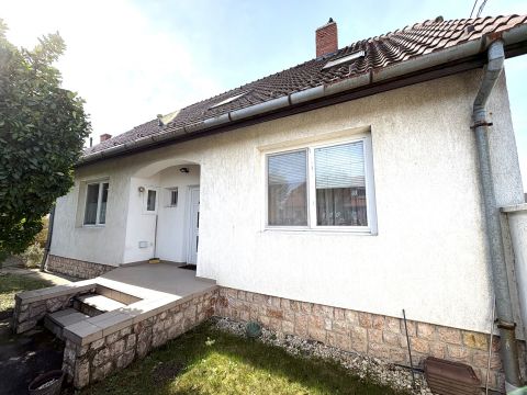 Eladó Ház 9027 Győr 
