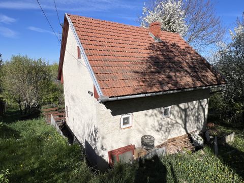 Eladó Ház 2458 Kulcs 