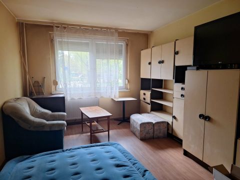 Eladó Lakás 1104 Budapest 10. kerület 