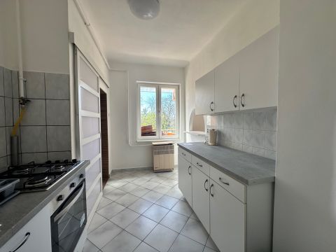 Eladó Lakás 1108 Budapest 10. kerület Felújított, 2.emeleti erkélyes, klímás, lakóparki lakás