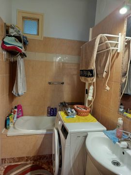 Eladó Lakás 7300 Komló Komló