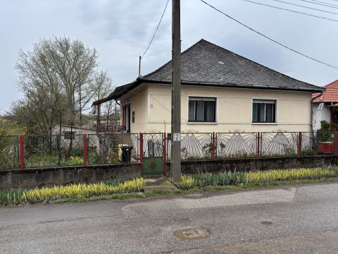 Eladó Ház 3909 Mád 