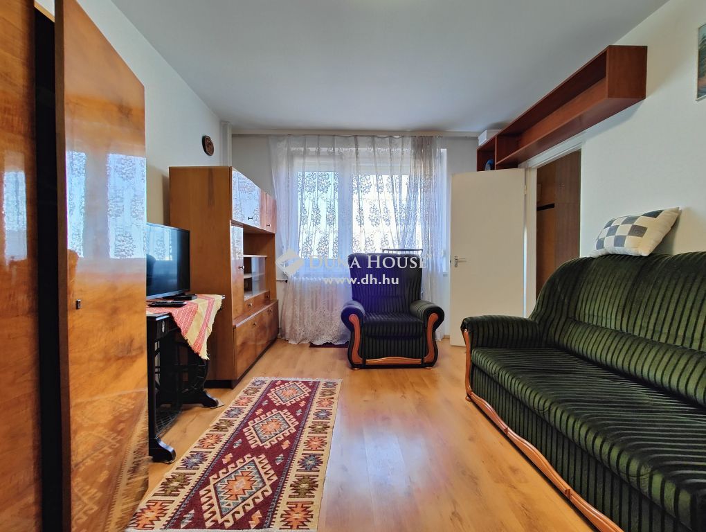 3529 Miskolc — 1/9