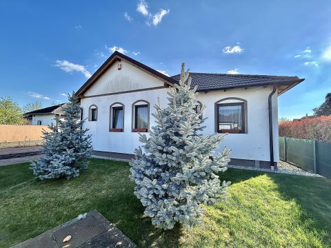 Eladó Ház 9061 Vámosszabadi 