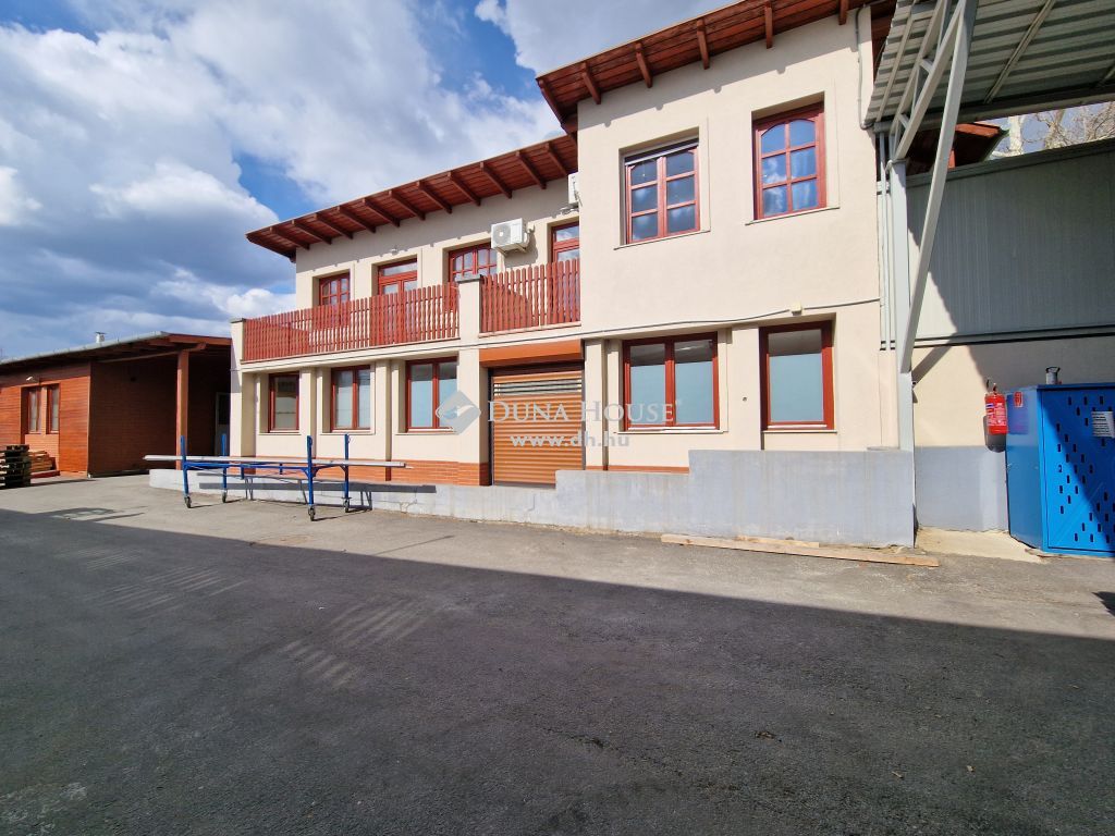 2120 Dunakeszi — 1/18