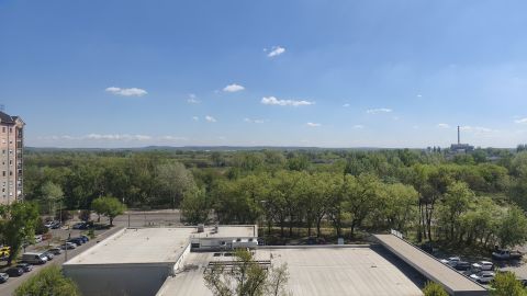 Eladó Lakás 1048 Budapest 4. kerület , Panorámás legfelső emeleti Panelprogramos Otthon 