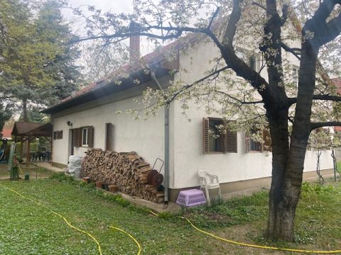 Eladó Ház 2015 Szigetmonostor 