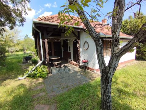 Eladó Ház 6791 Szeged , A kemping közelében