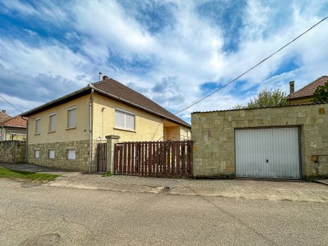 Eladó Ház 3909 Mád 