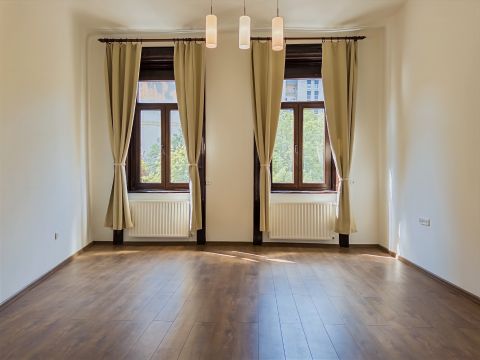 Eladó Lakás 1082 Budapest 8. kerület 