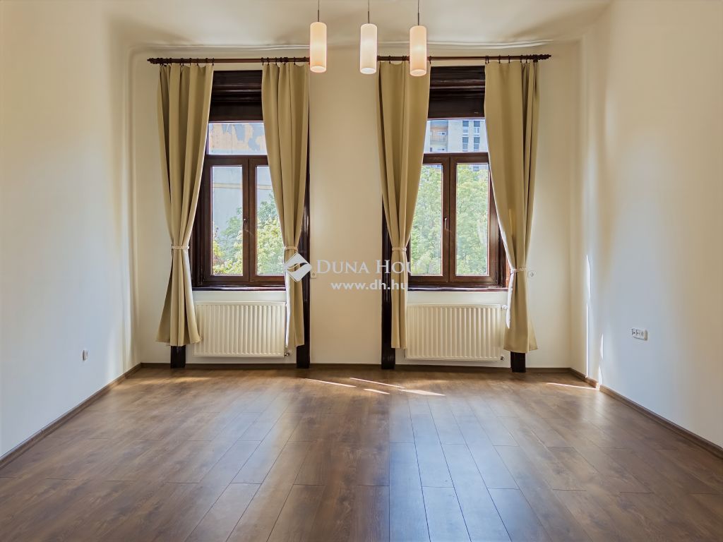 1082 Budapest 8. kerület — 1/26