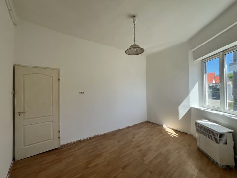 Eladó Lakás 2151 Fót Fót