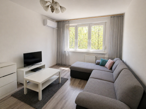 Kiadó Lakás 6000 Kecskemét , Lánchíd utca