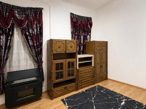 Eladó Lakás 1089 Budapest 8. kerület , 1089 Budapest 8, Kálvária tér