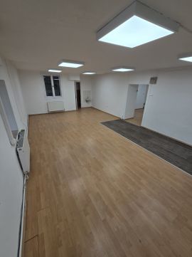 Kiadó Üzlethelyiség 1093 Budapest 9. kerület 