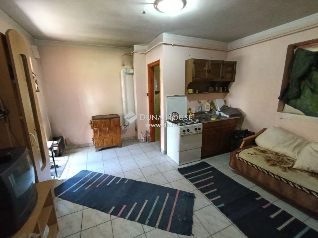 6050 Lajosmizse , Eladó tanya,  4,3 hektárnyi területtel — 1/12