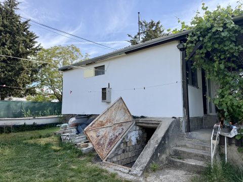 Eladó Ház 8229 Csopak Csopak