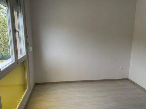 Eladó Lakás 7633 Pécs 