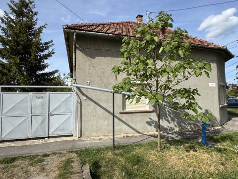 Eladó Ház 5600 Békéscsaba Bánát utca közeláben