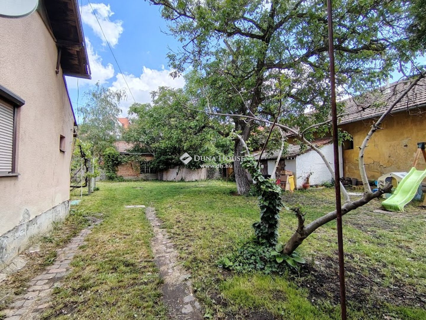 Eladó lakás Békéscsabán – LK043079