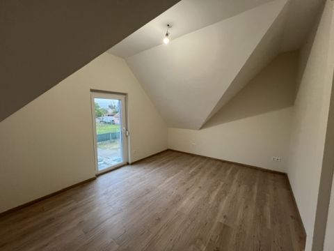 Eladó Lakás 2220 Vecsés Halmitelep