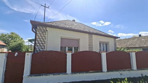 Eladó Ház 7253 Szabadi 