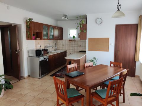 Eladó Ház 9011 Győr , Korona utca környéke