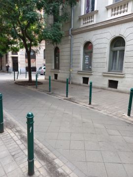 Eladó Üzlethelyiség 1094 Budapest 9. kerület 