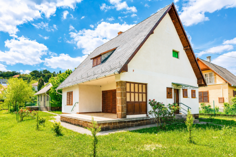 Eladó Ház 8220 Balatonalmádi , Zichy Mihály utca közelében