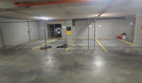 Eladó Parkoló 2900 Komárom 