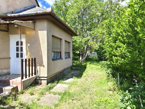 Eladó Ház 8000 Székesfehérvár 