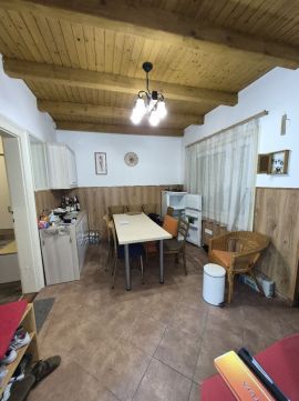 Eladó Ház 7300 Komló 