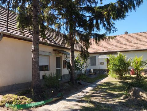 Eladó Ház 2510 Dorog Mátyás király utca