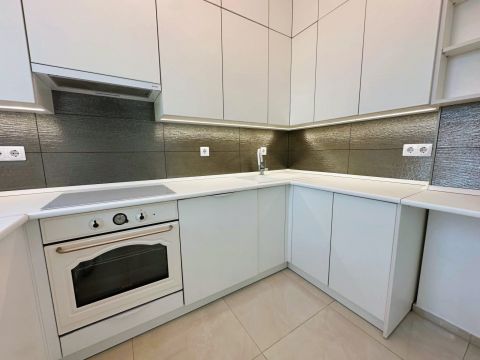 Kiadó Lakás 6000 Kecskemét , IGÉNYES 2 szobás lakás a város egyik legkedveltebb részén