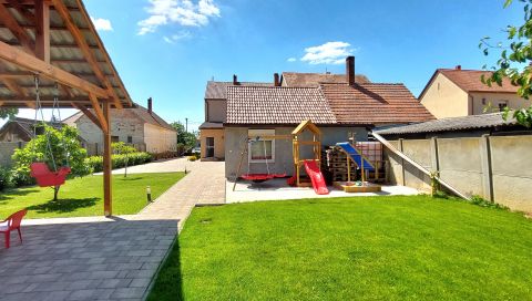 Eladó Ház 9641 Rábapaty Rábapatyon felújított 4szobás ház gondozott kerttel eladó !