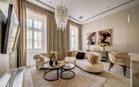 Kiadó Lakás 1061 Budapest 6. kerület KIADÓ EXTRA LUXUS LAKÁS AZ OPERÁVAL SZEMBEN