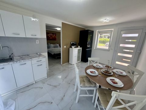 Eladó Ház 8171 Balatonvilágos , Magaspart közeli