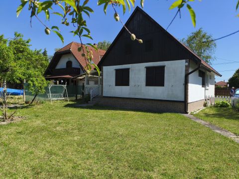 Eladó Ház 8647 Balatonmáriafürdő 
