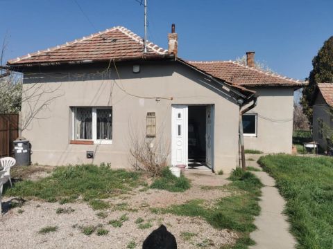 Eladó Ház 5430 Tiszaföldvár 5430 Tiszaföldvár, Csendes