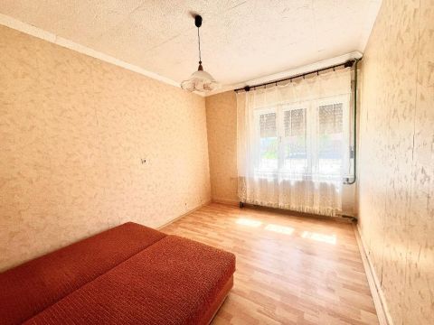 Eladó Ház 8137 Mezőkomárom 8137 Mezőkomárom, Központ