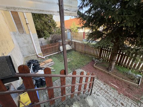 Eladó Lakás 2119 Pécel 