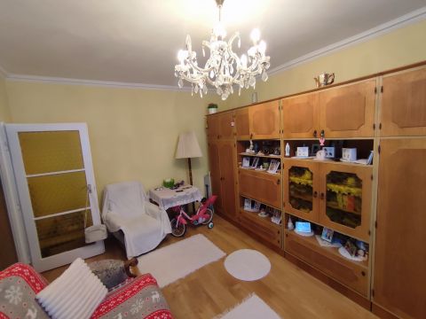 Eladó Lakás 6000 Kecskemét 
