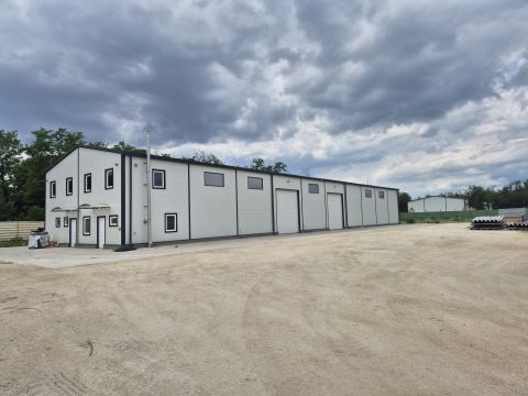 Eladó Ipari 2141 Csömör , Réz utca