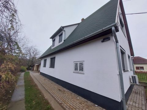 Eladó Ház 5350 Tiszafüred 
