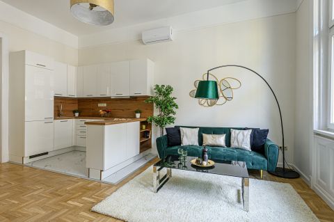 Eladó Lakás 1092 Budapest 9. kerület , Kálvin tértől 1 perc